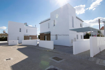 Villa de 4 chambres à vendre à Kapparis