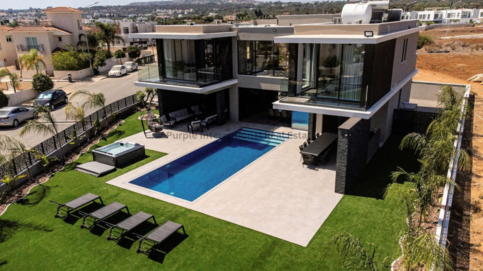 Image No.37-5 Bed Villa for sale