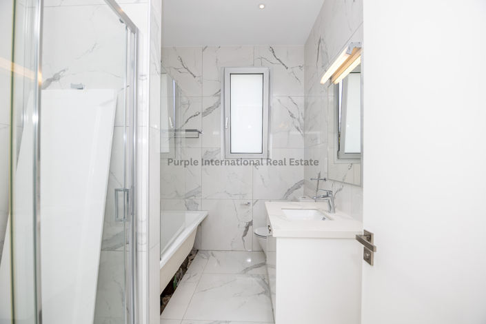 Image No.10-5 Bed Villa for sale