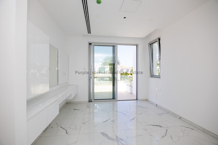 Image No.13-5 Bed Villa for sale
