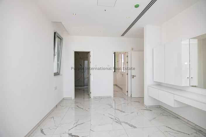 Image No.14-5 Bed Villa for sale