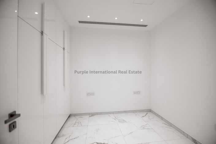 Image No.18-5 Bed Villa for sale