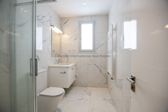 Image No.21-5 Bed Villa for sale