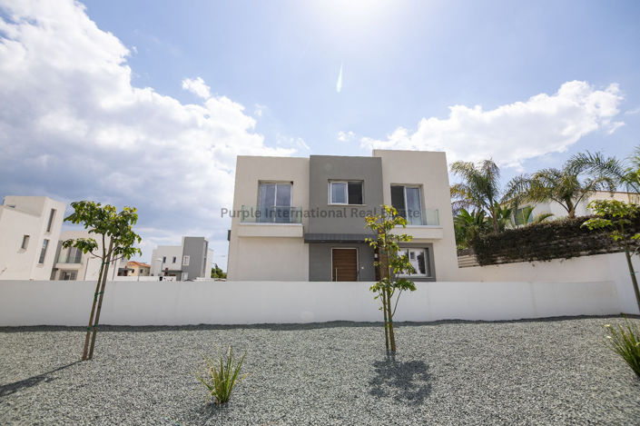 Image No.28-3 Bed Villa for sale