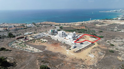 1 - Ayia Napa, Plot