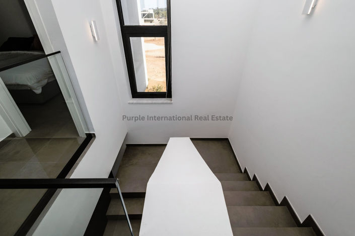 Image No.21-3 Bed Villa for sale