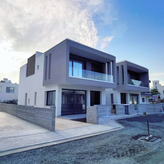 Image No.1-3 Bed Villa for sale
