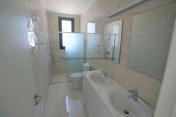 Image No.13-3 Bed Villa for sale