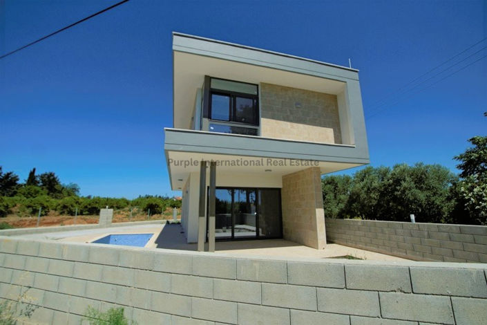 Image No.3-3 Bed Villa for sale