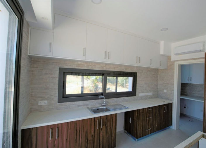 Image No.4-3 Bed Villa for sale