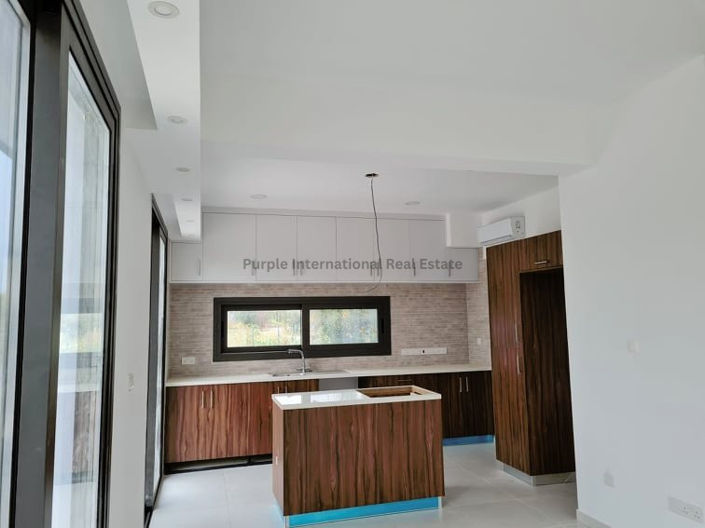 Image No.5-3 Bed Villa for sale