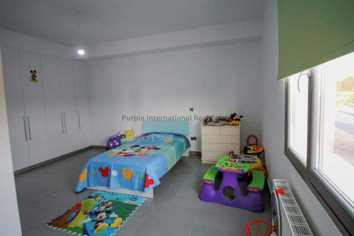 Image No.24-Villa de 4 chambres à vendre à Emba