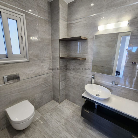 Image No.32-Villa de 5 chambres à vendre à Kissonerga