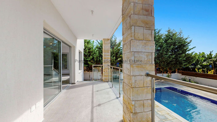 Image No.36-Villa de 5 chambres à vendre à Kissonerga