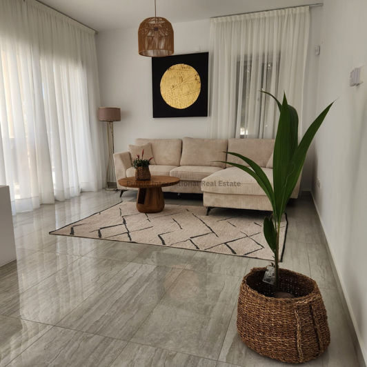 Image No.7-Villa de 5 chambres à vendre à Kissonerga