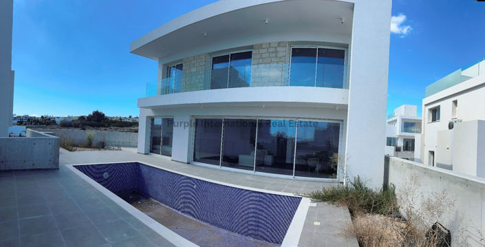 Image No.1-4 Bed Villa for sale
