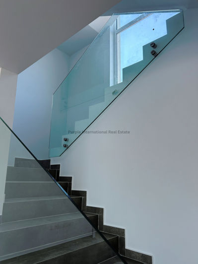 Image No.10-4 Bed Villa for sale