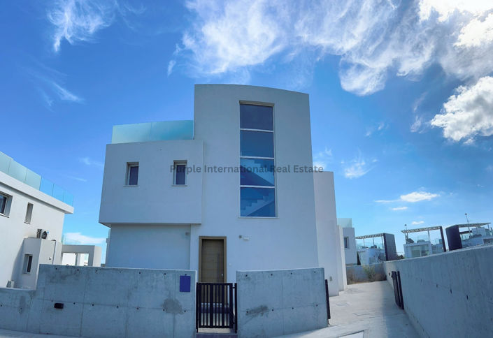 Image No.18-4 Bed Villa for sale