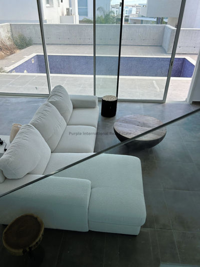 Image No.4-4 Bed Villa for sale