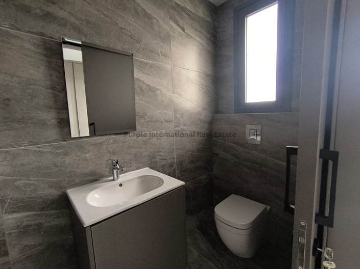 Image No.8-3 Bed Apartment for sale