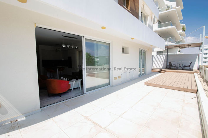 Image No.25-2 Bed Apartment for sale