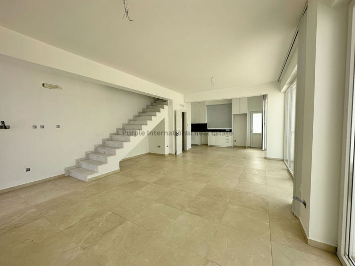 Image No.22-3 Bed Villa for sale