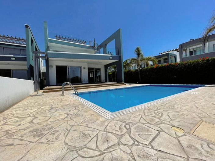 Image No.11-3 Bed Apartment for sale