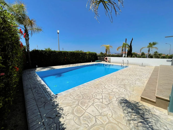 Image No.16-3 Bed Apartment for sale