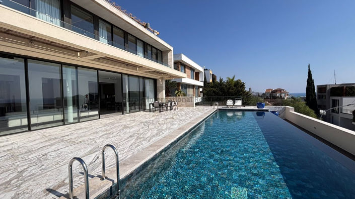 Image No.47-3 Bed Villa for sale