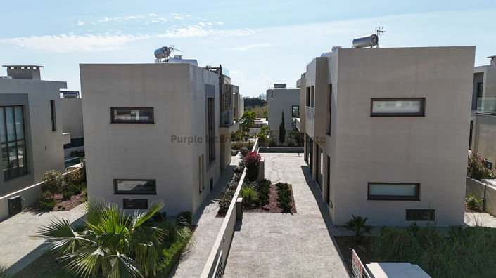 Image No.27-3 Bed Villa for sale