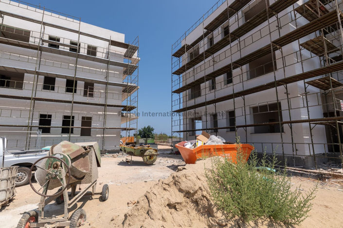 Image No.15-2 Bed Apartment for sale