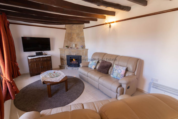 Image No.9-2 Bed House for sale