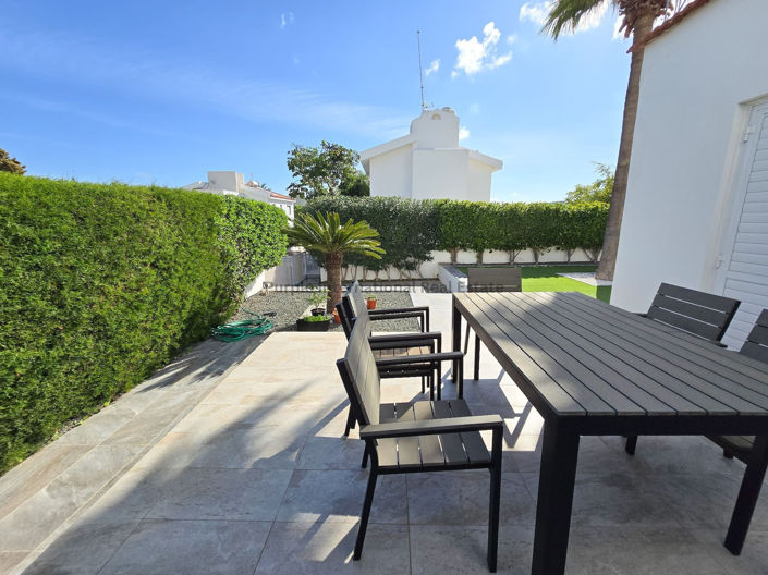 Image No.24-4 Bed Villa for sale