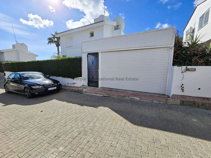 Image No.32-4 Bed Villa for sale