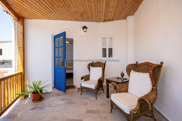 Image No.25-5 Bed House for sale