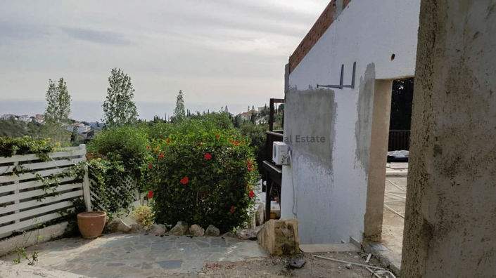 Image No.10-3 Bed Villa for sale