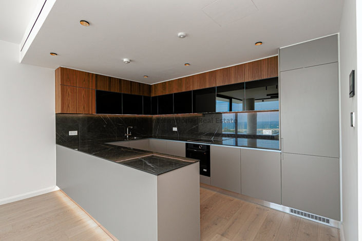 Image No.6-3 Bed Apartment for sale