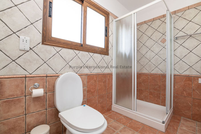 Image No.10-3 Bed Villa for sale