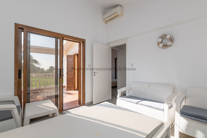 Image No.17-3 Bed Villa for sale