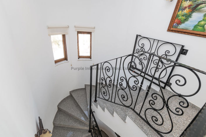 Image No.12-3 Bed Villa for sale