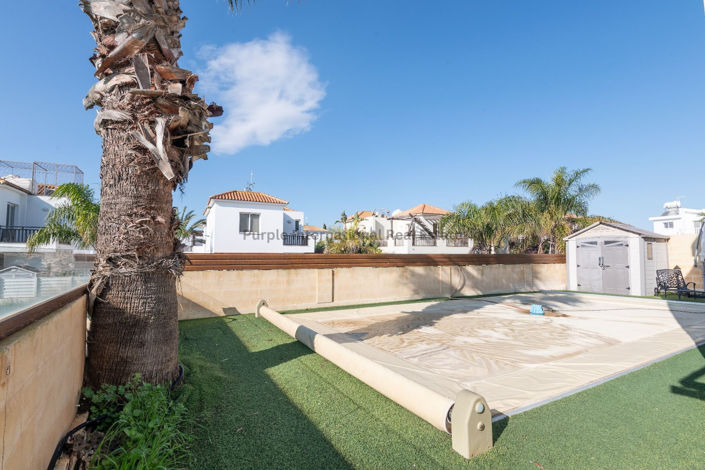 Image No.26-3 Bed Villa for sale