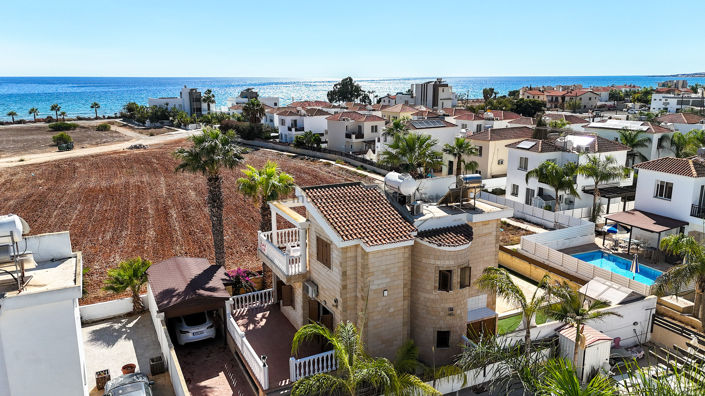 Image No.32-3 Bed Villa for sale