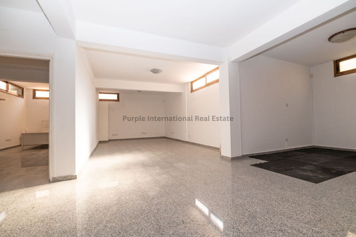 Image No.21-3 Bed Villa for sale