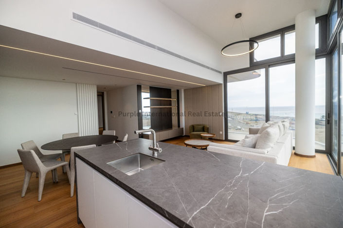 Image No.20-3 Bed Apartment for sale