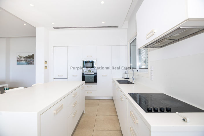 Image No.12-Villa de 5 chambres à vendre à Ayia Triada