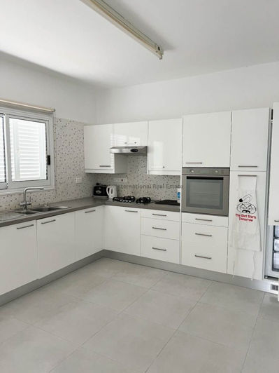 Image No.3-3 Bed Villa for sale