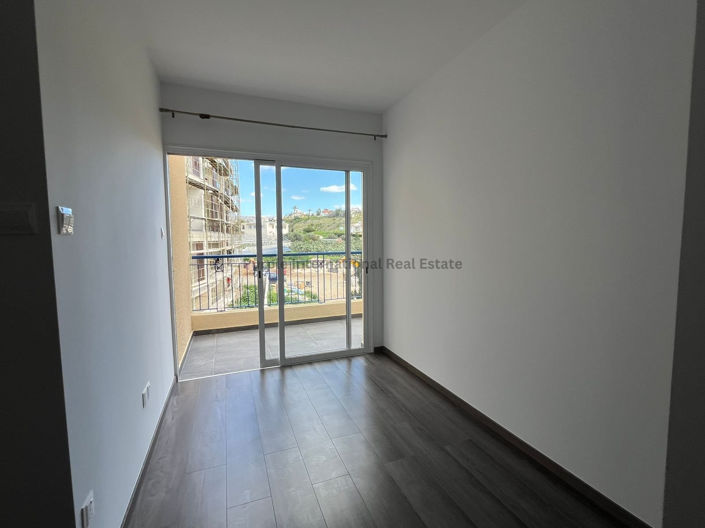 Image No.8-Appartement de 1 chambre à vendre à Tombs of the Kings