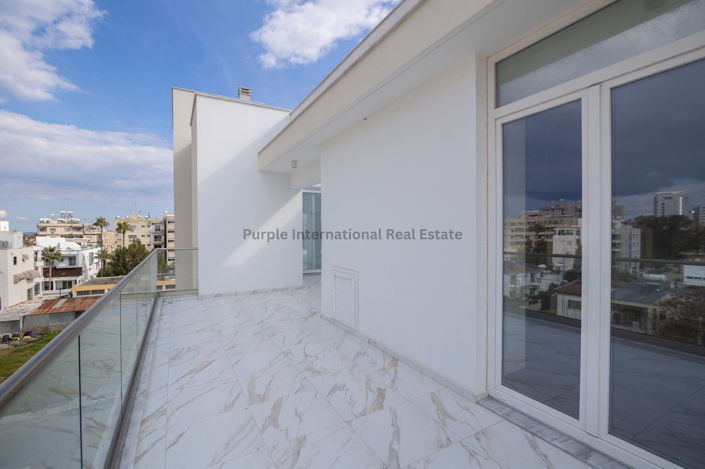 Image No.17-3 Bed Apartment for sale