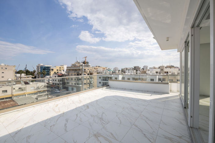 Image No.19-3 Bed Apartment for sale