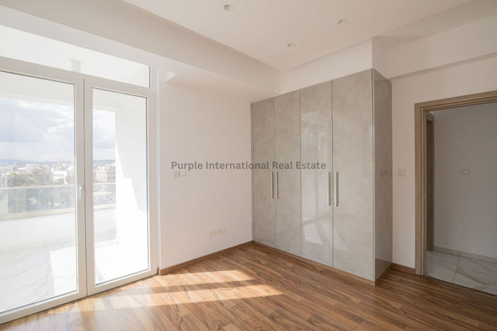 Image No.8-3 Bed Apartment for sale